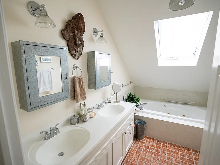 24 Clamshell Ave — Photo 10