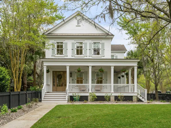 267 Delahow St, Charleston, SC 29492
