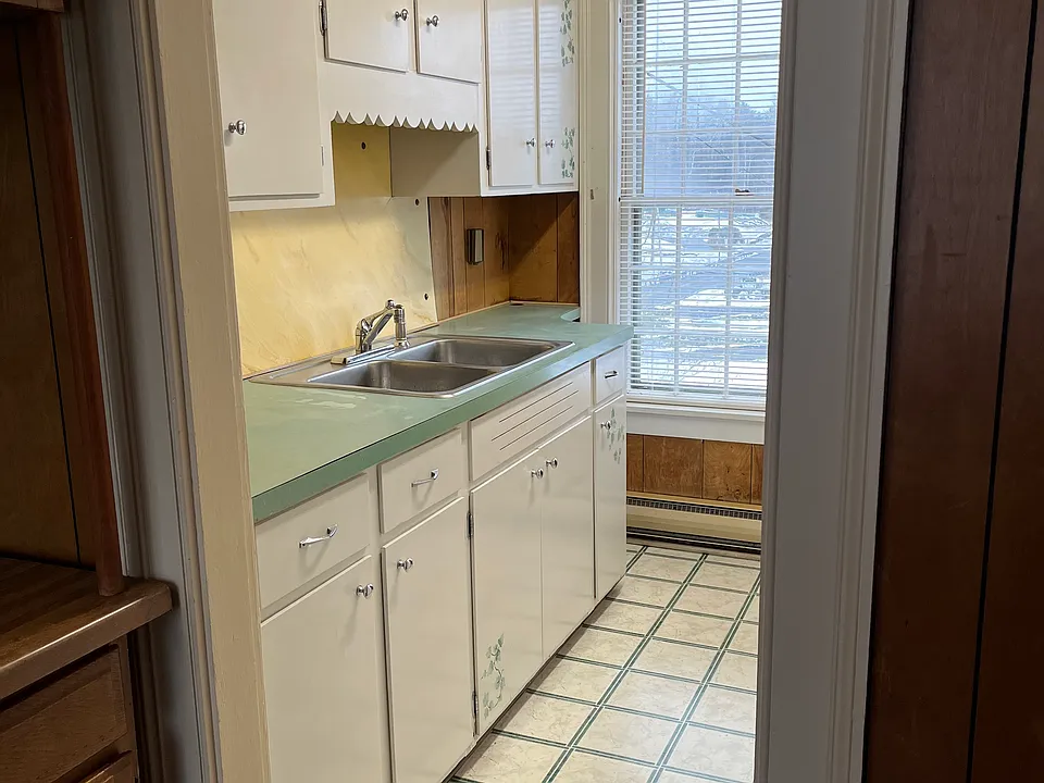 240 County Home Rd #2