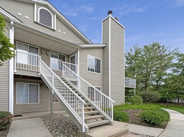18 Pine Court #18, Bedminster Twp., NJ 07921
