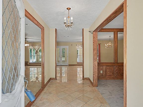 4th image of 5188 Old Castle Way