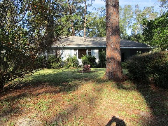 2nd image of 818 Bunche Dr