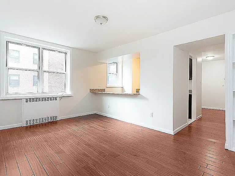 5545 Netherland Ave #3D — Photo 1