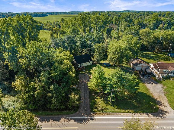 27th image of 6108 Dryden Rd