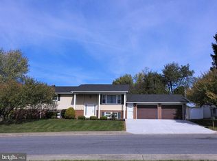 598 E Maple St, Mc Connellsburg, PA