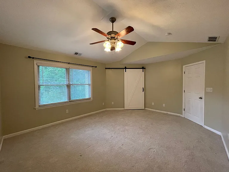 1213 Spring Run Rd — Photo 17