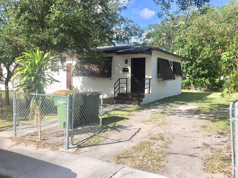 1st image of 1155 NE 123rd St #B