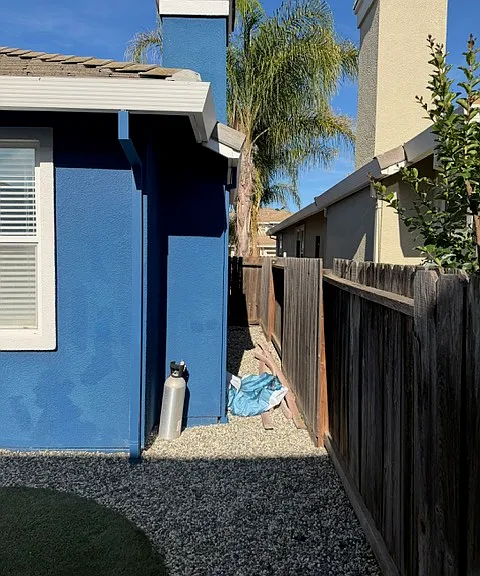 508 Lassen Way — Photo 13