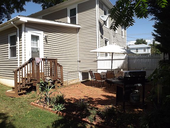 2nd image of 290 Orchard Ave