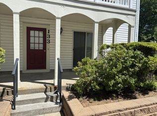 133 Tulip Ln, Freehold, NJ 07728
