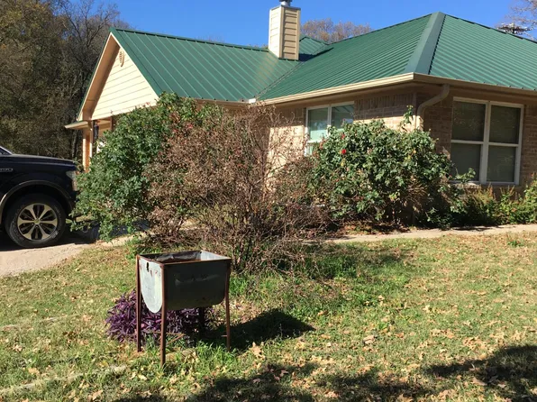 240 Wynn Mountain Rd, Mineral Wells, TX 76067