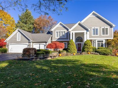 8 Riesling Ct, Fairport, NY, 14450