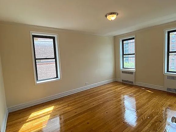 3rd image of 3310 Avenue H APT 3F
