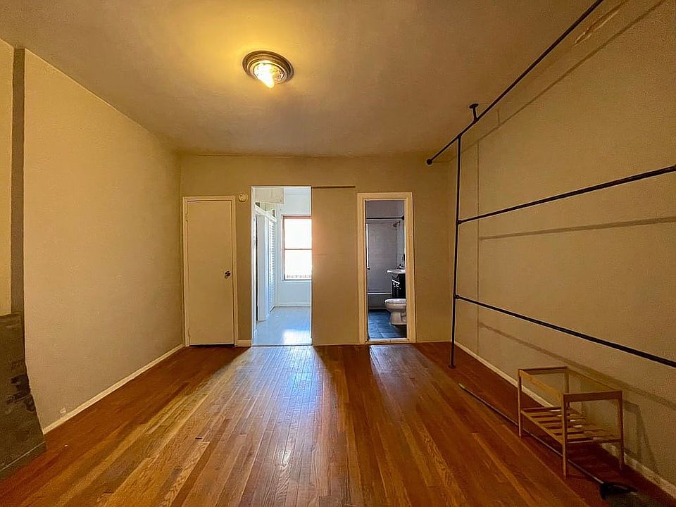 1st image of 2305 2nd Ave APT 52
