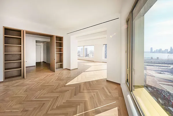 Sold by Brown Harris Stevens | media 25