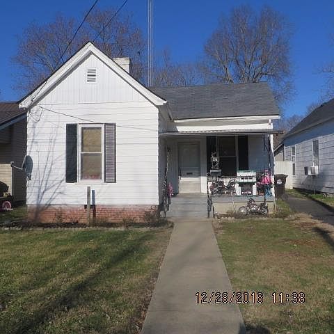 1st image of 223 Lilleston Ave