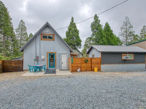 41895 Merriman Ln, Auberry, CA 93602