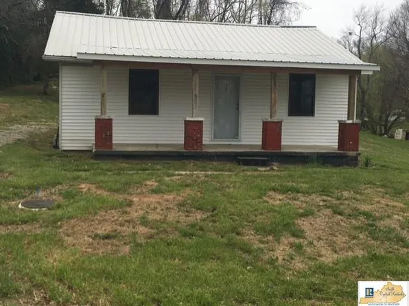 504 W 6th St, Tompkinsville, KY 42167