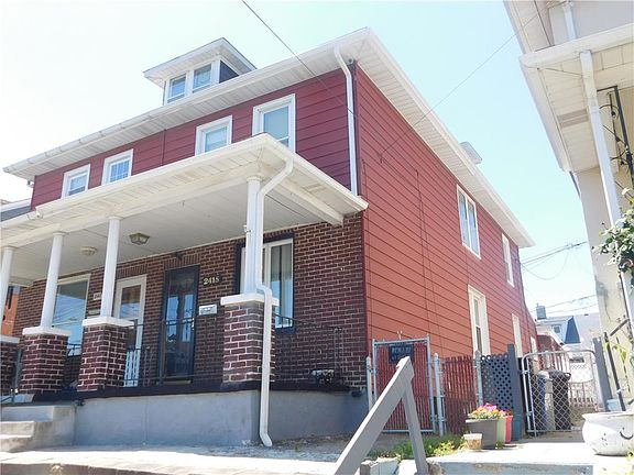2nd image of 2415 Victor St