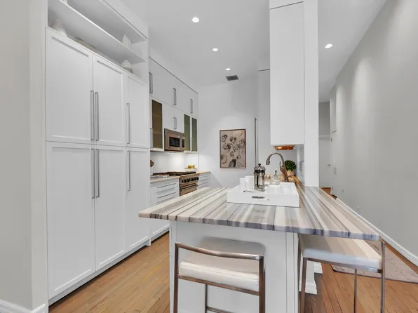 30 West 86th Street image 3 of 10