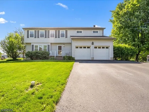 5 Portsmouth Ct, Raritan Twp., NJ 08822