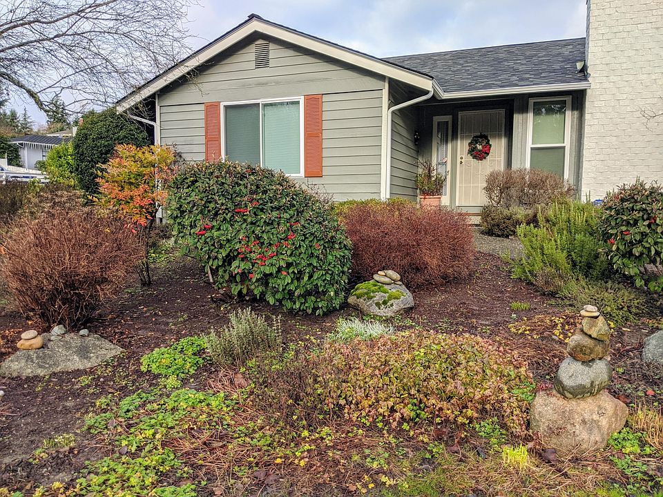 1st image of 8704 NE 144th St