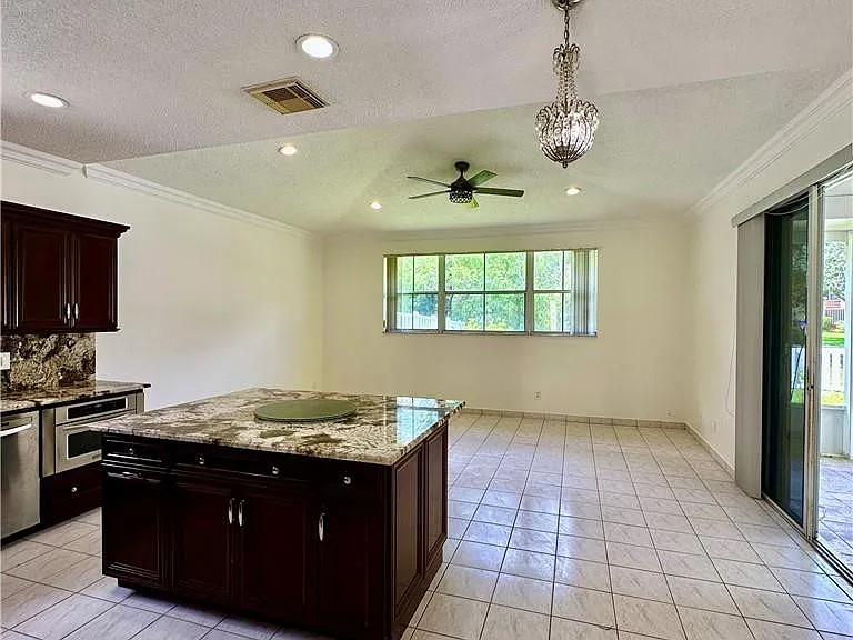 7470 NW 1st Pl — Photo 11
