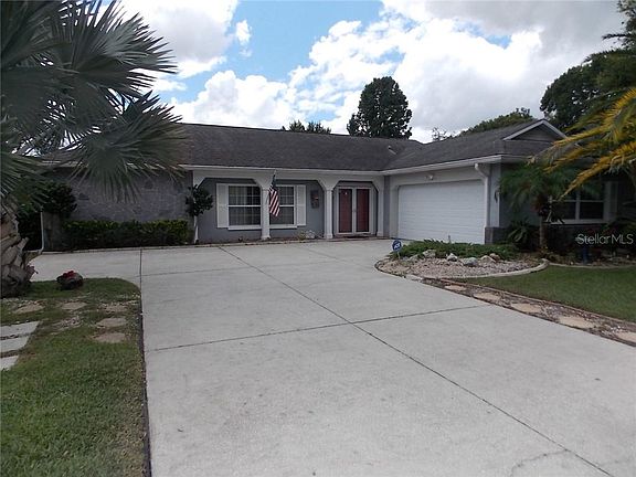 2nd image of 7806 Doral Dr