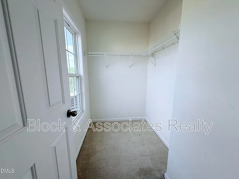 536 Gooseberry Dr — Photo 8