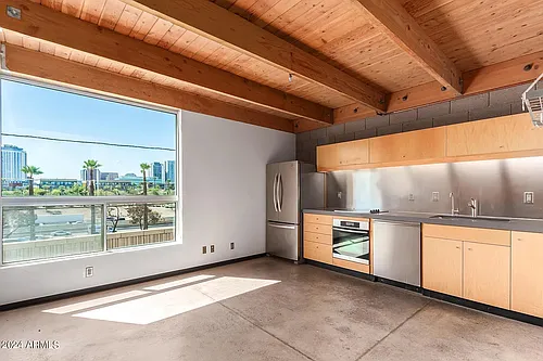 525 E Willetta St #9 Photo 1