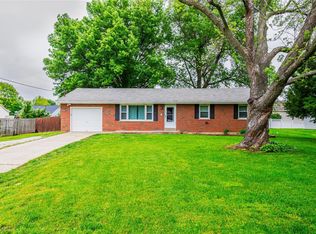 3932 Towers Rd, Saint Charles, MO 63304