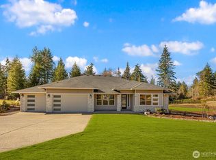 5541 Skyfall Place NW, Bremerton, WA 98312