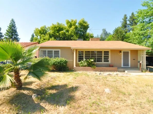 990 W Eymann Ave, Reedley, CA 93654