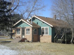 911 Harney St, Custer, SD 57730