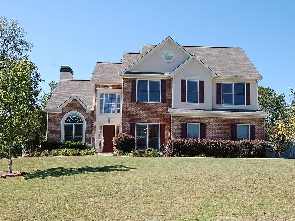 Elegance & Style Awaits You in This Light, Bright & Open Floorplan 