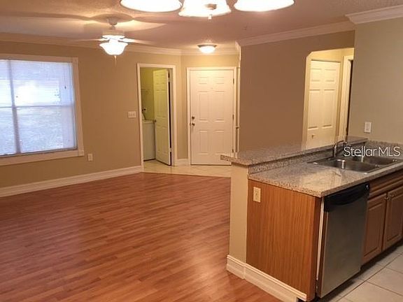 3rd image of 625 Dory Ln Unit 103