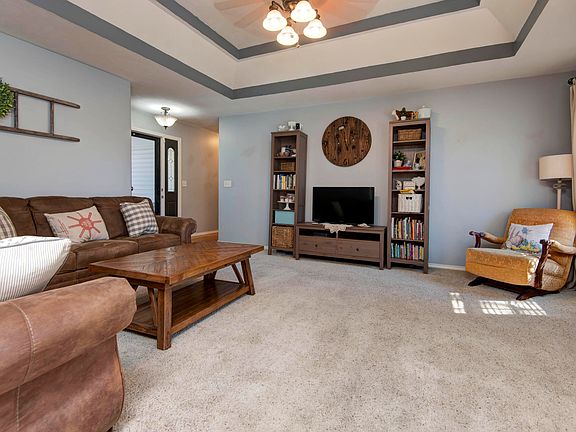 4th image of 506 Cedar Lane