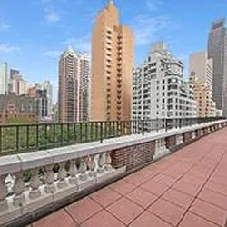 Rented by David Frankel Realty