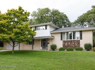 800 62nd St, Downers Grove, IL 60516