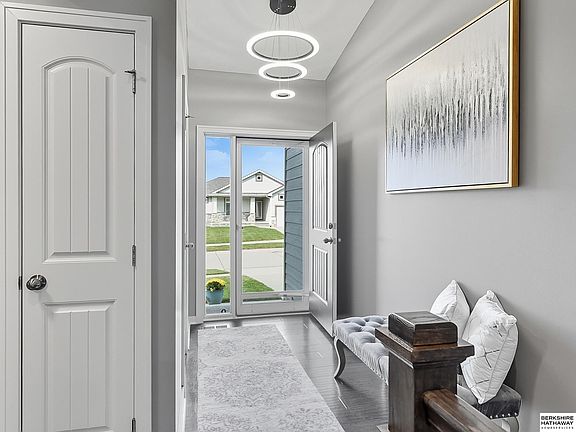 4th image of 5021 N 208th Ave