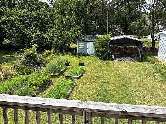 2nd image of 6567 Broadwater Cir