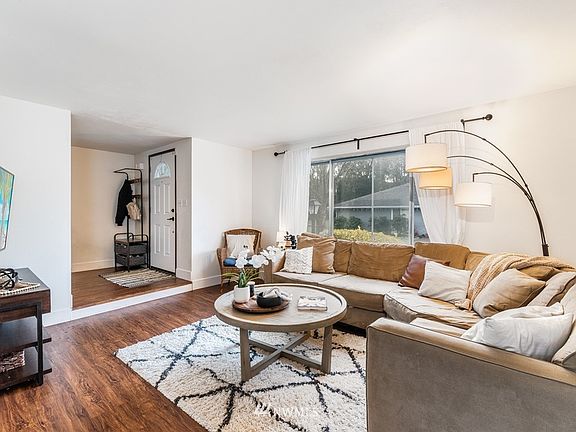 5th image of 8624 Onyx Dr SW Unit A