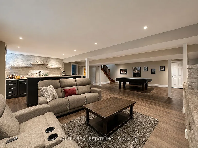 17 Southwinds Dr — Photo 11