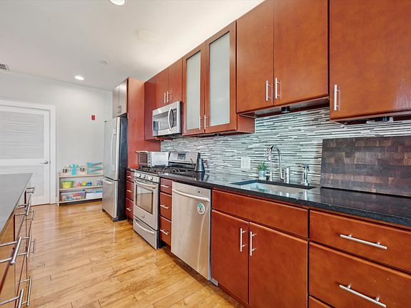 4th image of 1535 N Philip St Unit 17