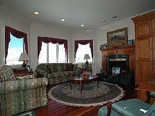 5th image of 2624 Aspen Springs Dr