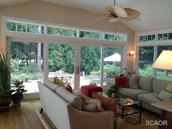 3rd image of 106 Kings Creek Cir
