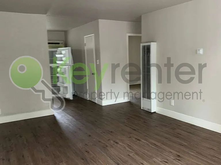 5720 Falconer Way #B — Photo 6