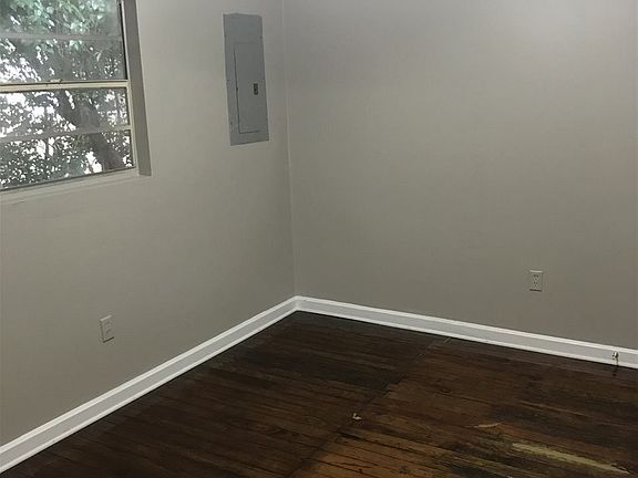 4th image of 716 Onstead St #A