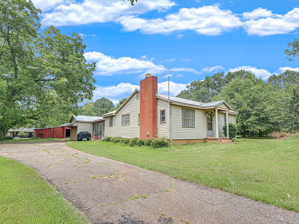 1707 Bowersville St, Royston, GA 30662 MLS 20137894 Zillow