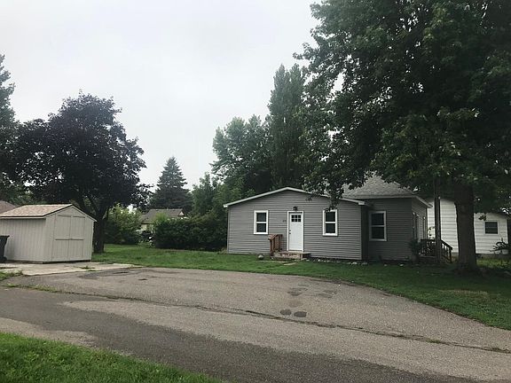 Off street parking, shed for additional storage.
